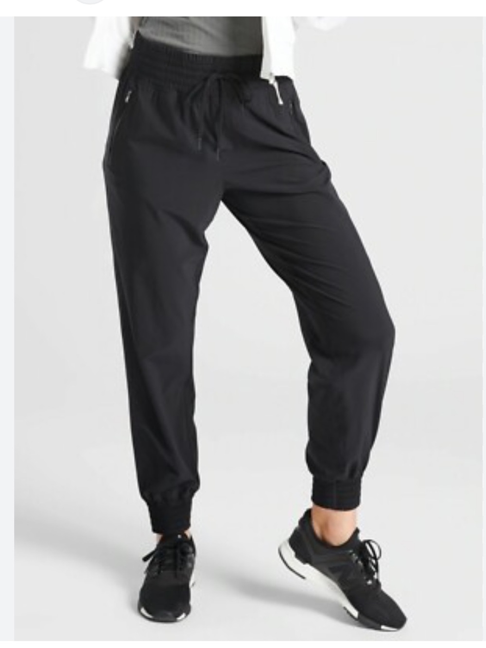 Athleta Camden Black Joggers with Zippered Pockets, size 8